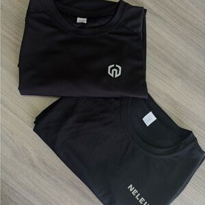 2 Sports shirts NELEUS